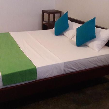 קולומבו City Beds - The Regent מראה חיצוני תמונה